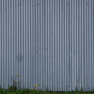 commercial-aluminum-fence
